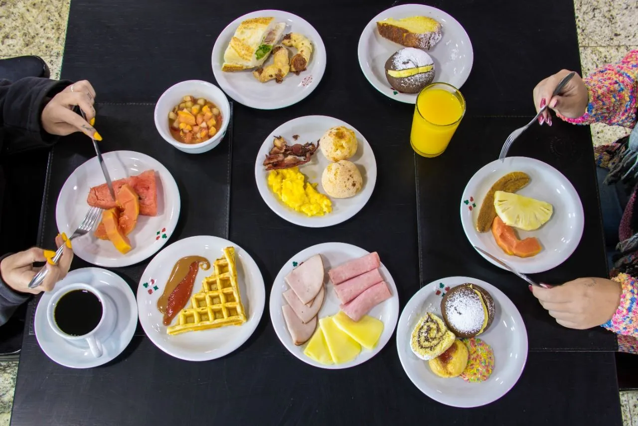 Cassino All Inclusive Resort — comidas