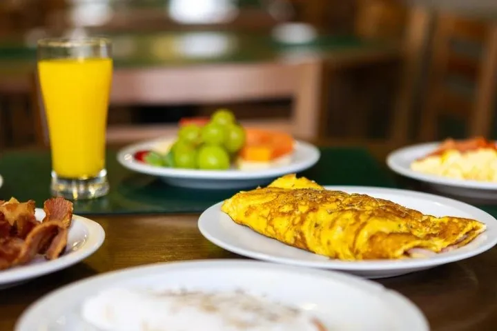 Golden Park All Inclusive — comidas
